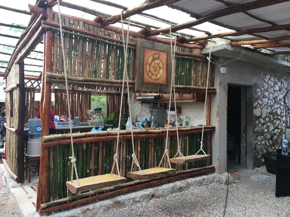 Eco Camping Valladolid Valladolid  Eksteriør bilde